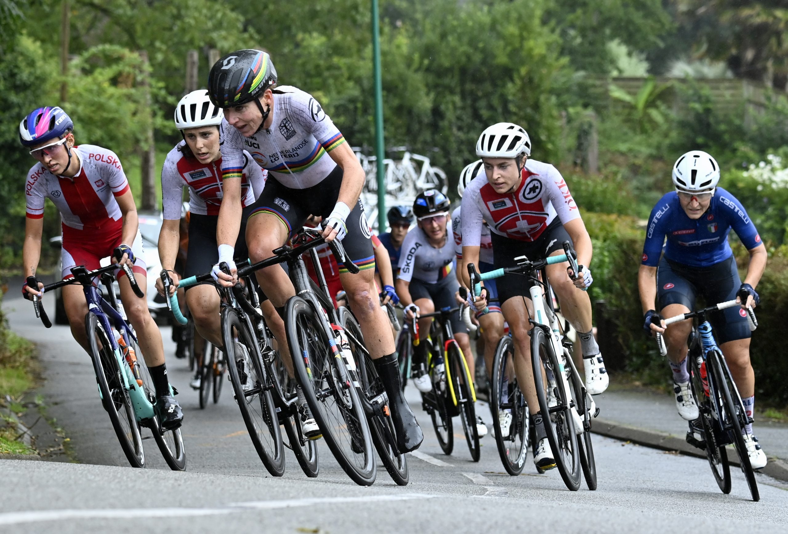 Vernieuwde Tour de France vrouwen live bij de NOS