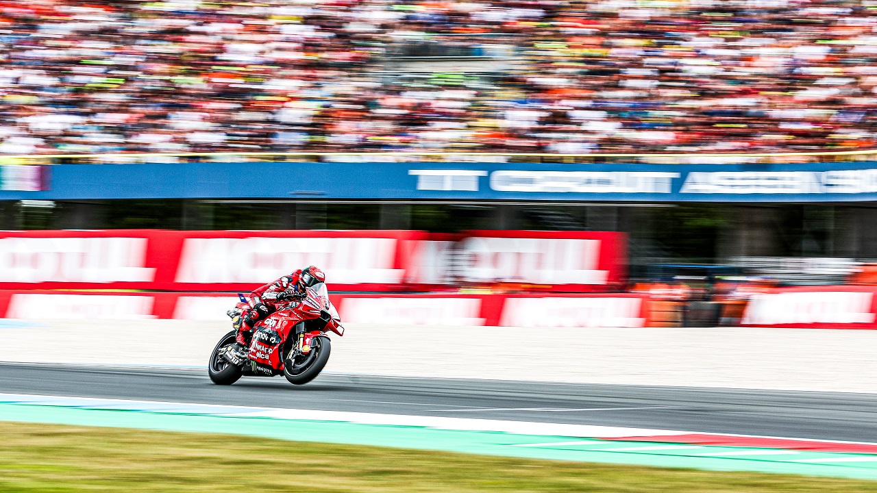 Weekend van 28 en 29 juni bij NOS in teken 100 jaar TT Assen