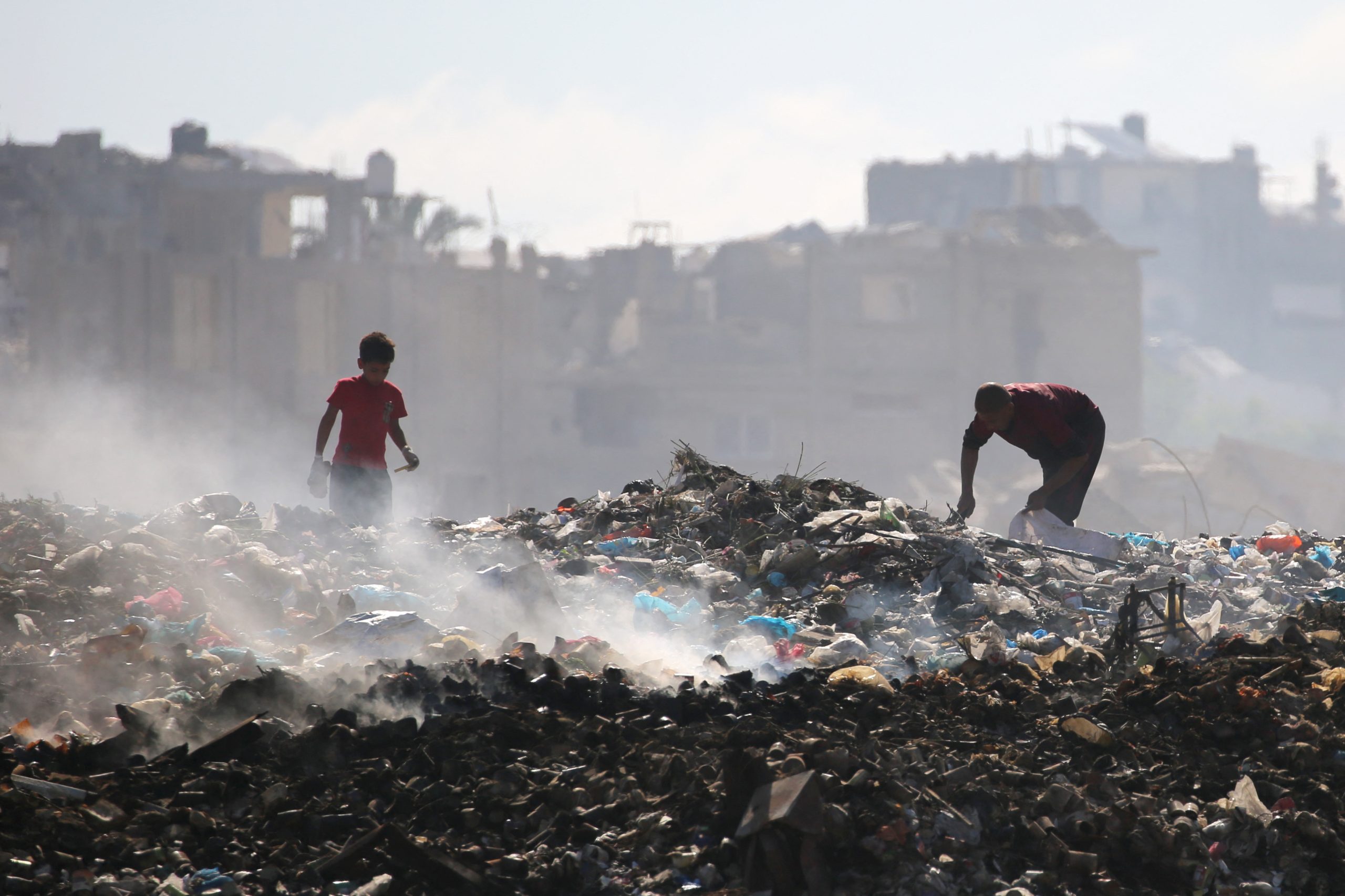 Waarom en wanneer de NOS spreekt van genocidaal geweld in Gaza