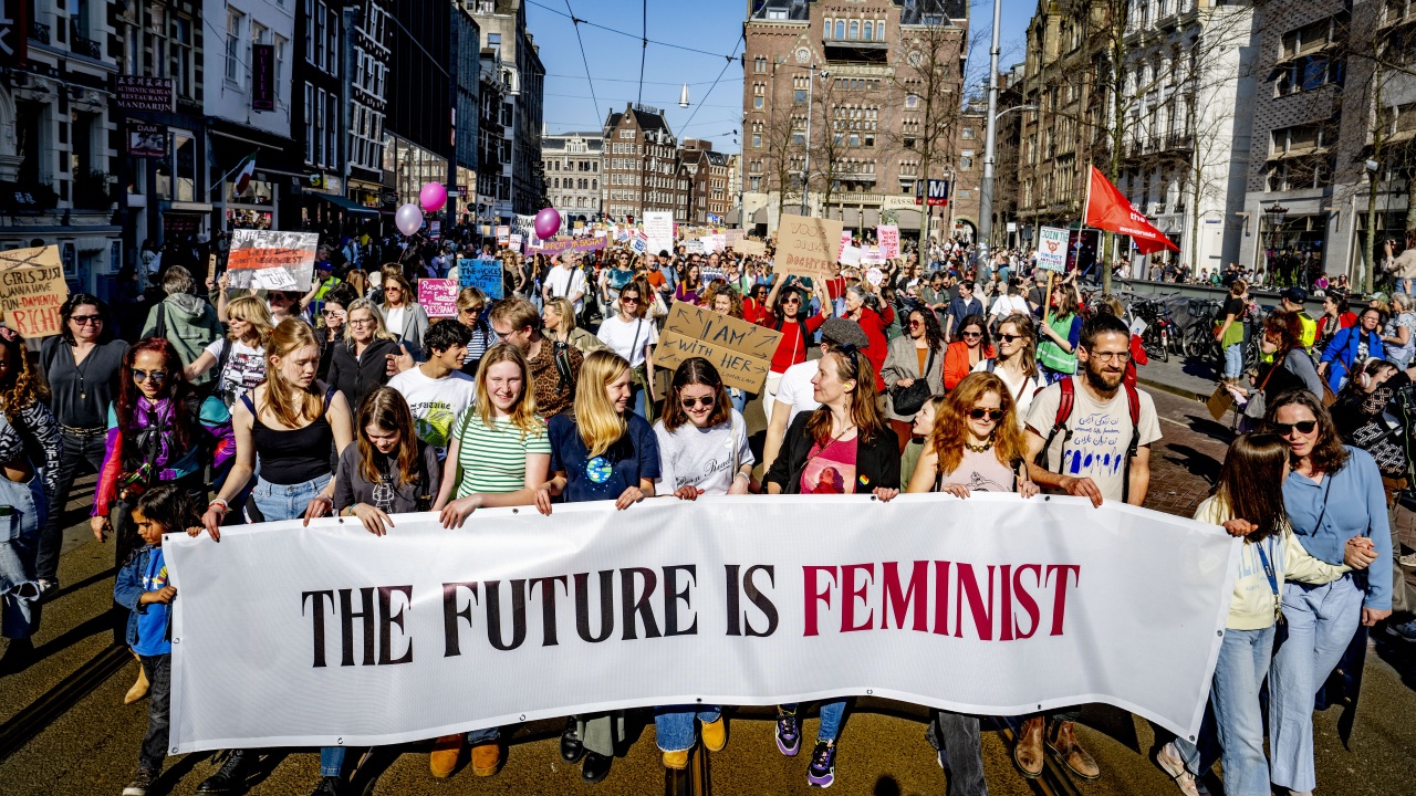 Internationale Vrouwendag bij de NOS