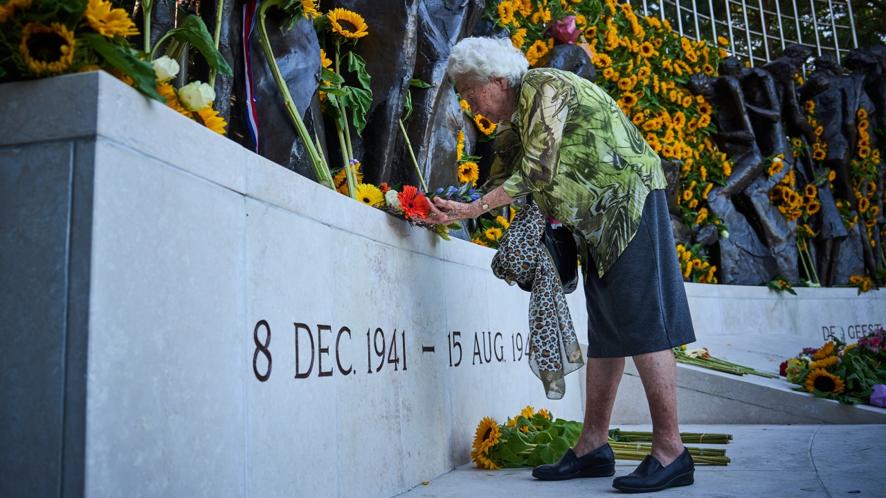 Herdenking 15 augustus 1945 rechtstreeks op NPO 1 en NOS.nl