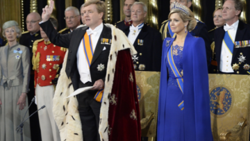 Vijf jaar koning Willem-Alexander in twee uitzendingen