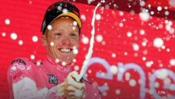 Waarom niet alle Giro-etappes live bij de NOS?